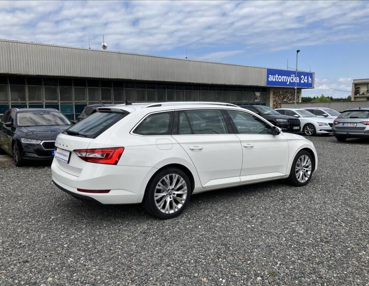 Škoda Superb 6