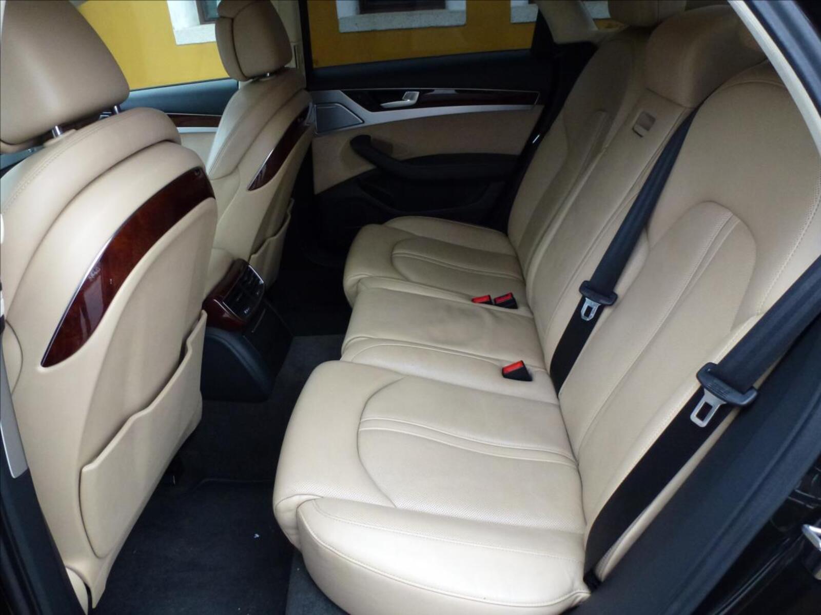 Audi A8 14
