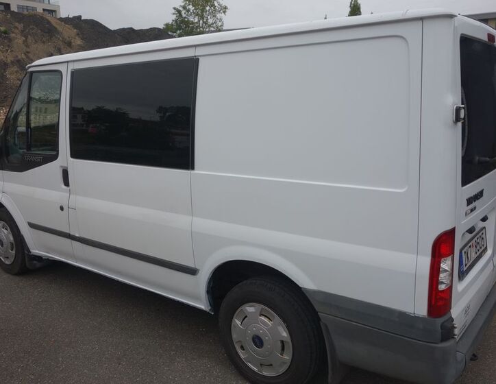 Ford Transit 8