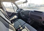 Renault Master 8