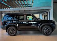 Toyota Land Cruiser 4