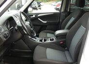 Ford Galaxy 24