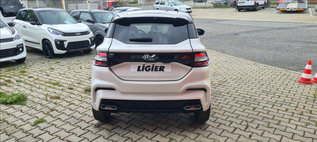 Ligier JS 50