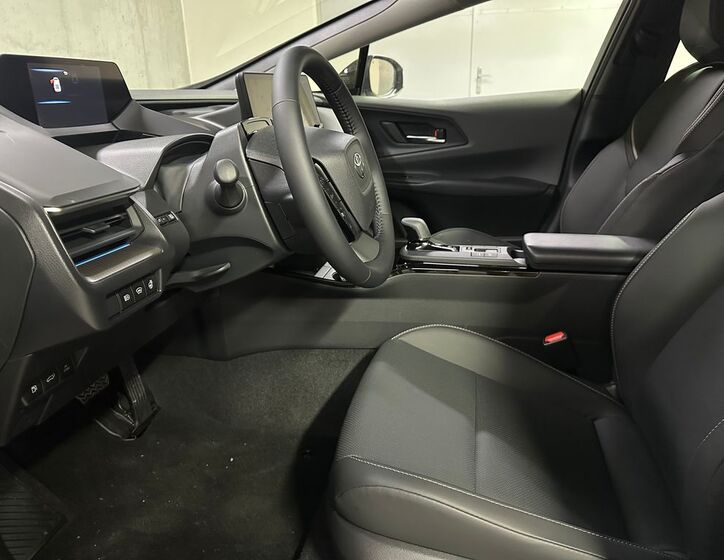Toyota Prius 9