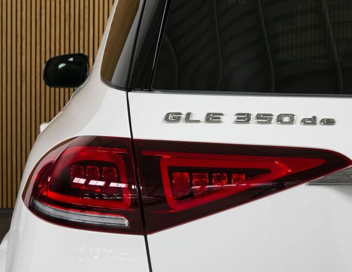 Mercedes-Benz GLE 10