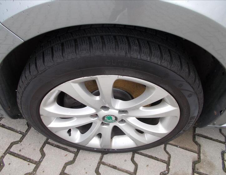 Škoda Superb 5