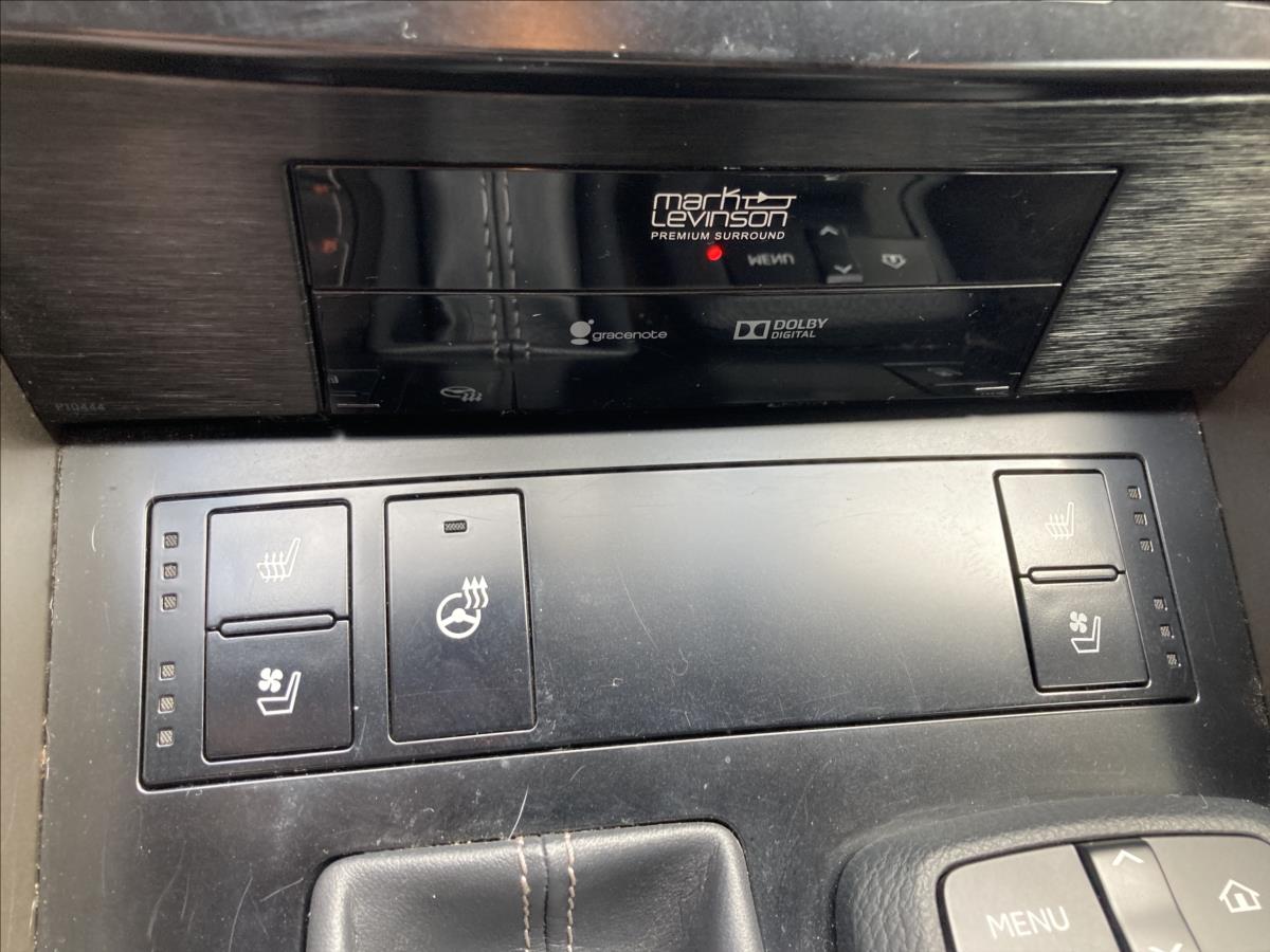 Lexus IS 300h