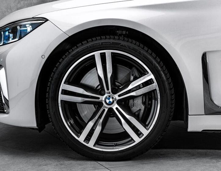 BMW Řada 7 2