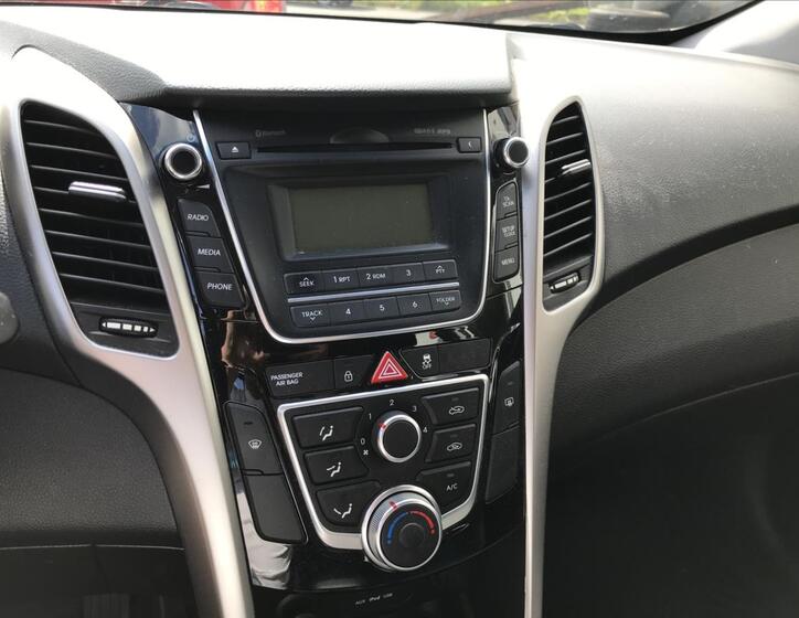 Hyundai i30 10