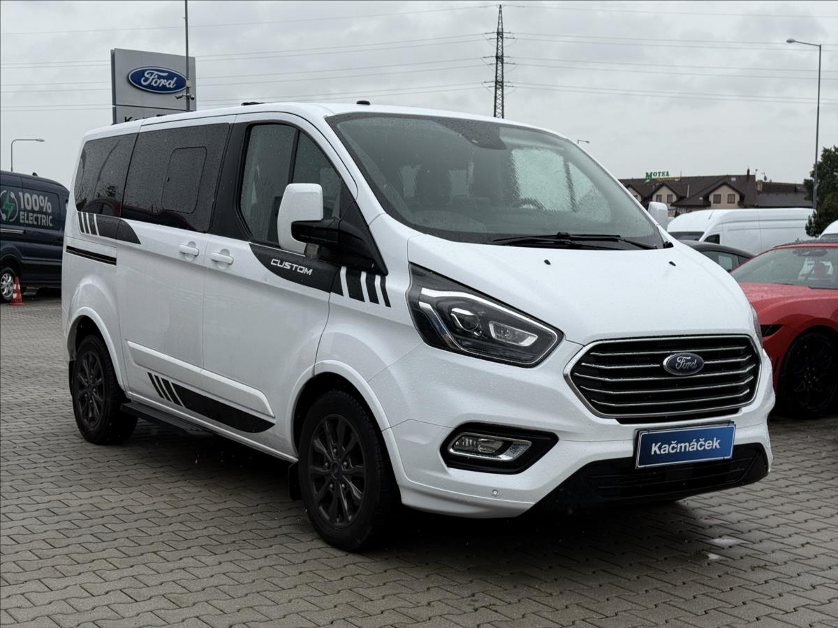 Ford Tourneo Custom