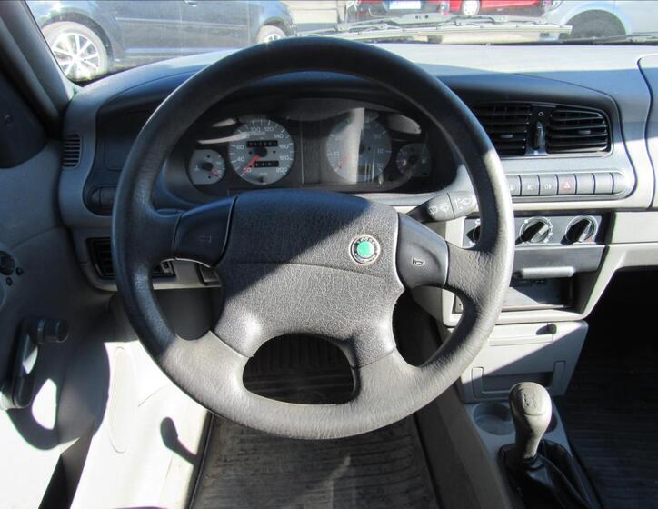 Škoda Felicia 12