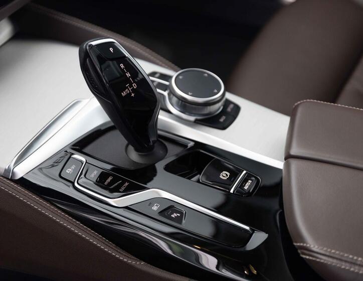 BMW Řada 5 16