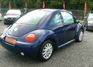 Volkswagen New Beetle 5