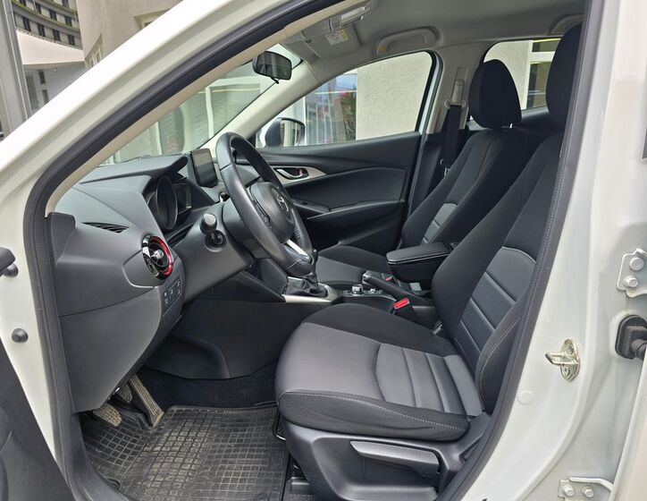 Mazda CX-3 9