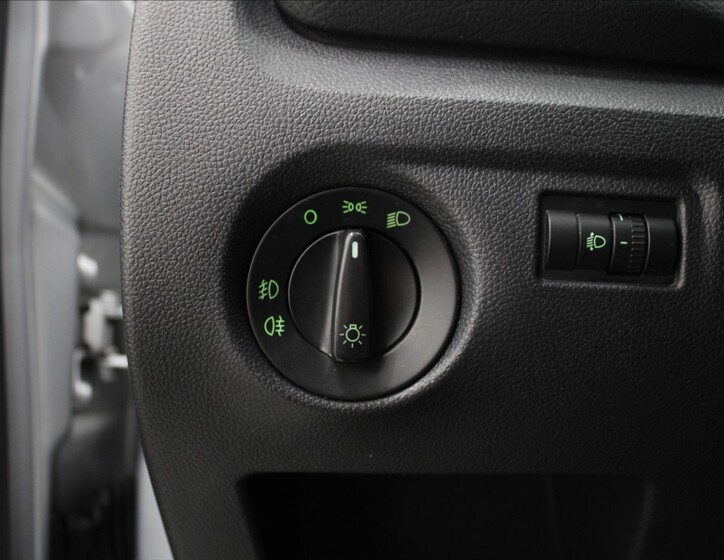 Škoda Roomster 17