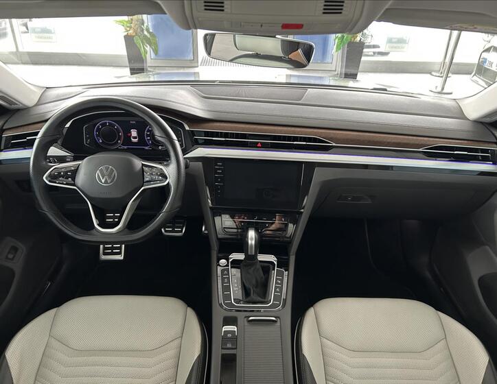 Volkswagen Arteon 8