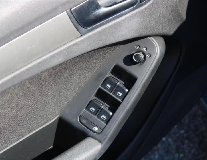 Audi A4 15