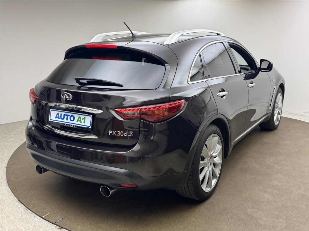 Infiniti FX30