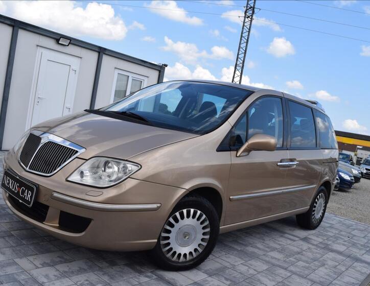 Lancia Phedra 1