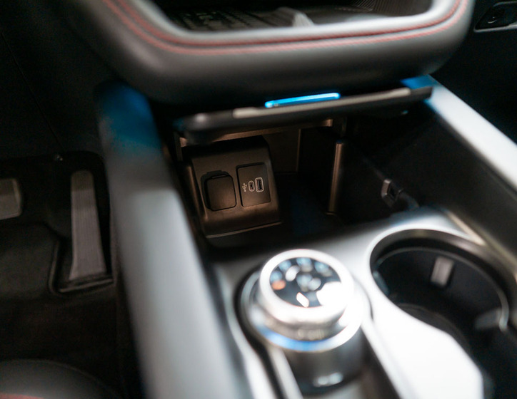 Ford Explorer 28
