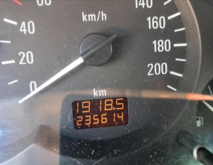 Opel Corsa 25