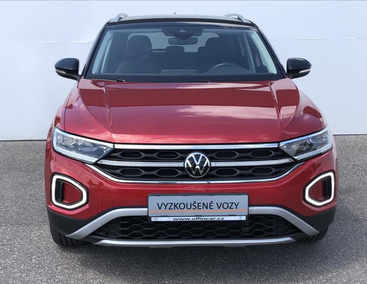Volkswagen T-Roc 4