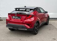 Toyota C-HR 6