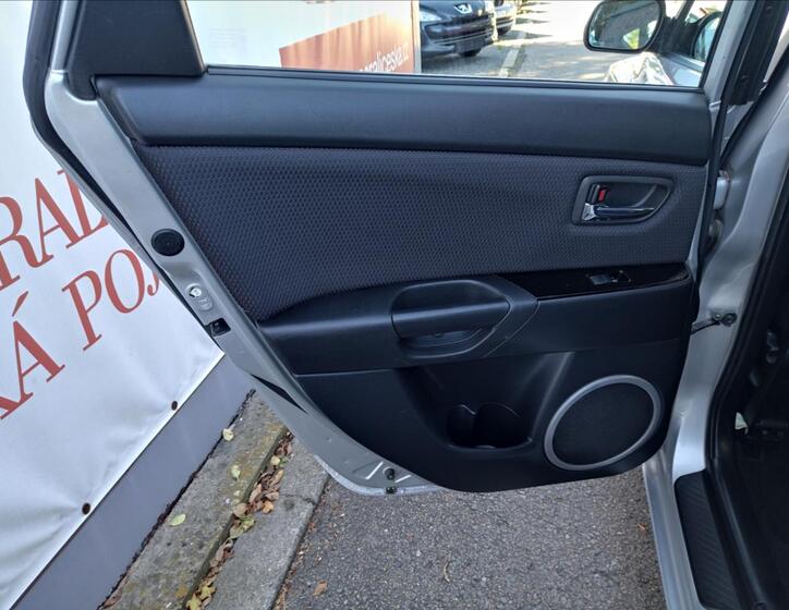 Mazda 3 17