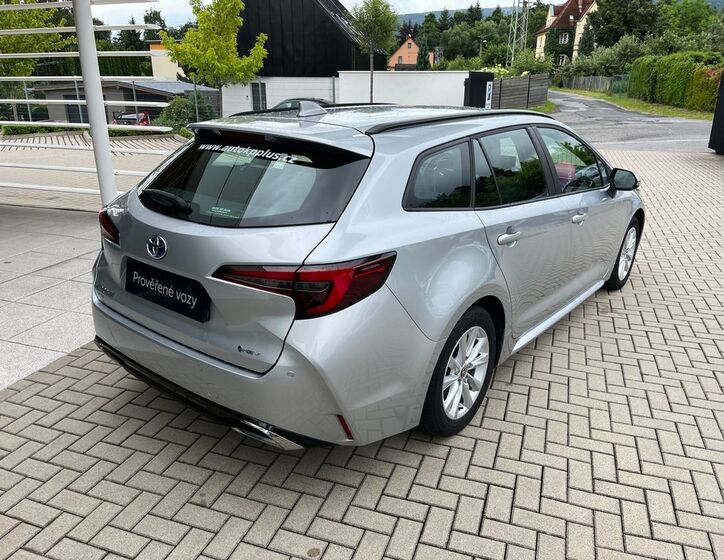 Toyota Corolla 6