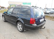 Volkswagen Golf 9
