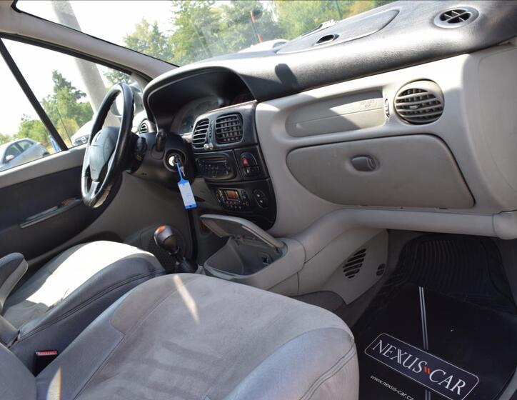 Renault Scénic 20
