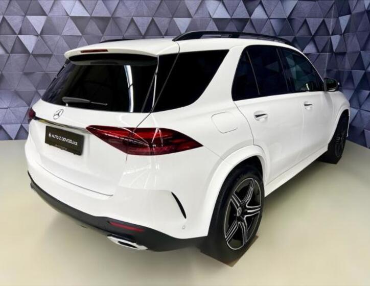 Mercedes-Benz GLE 7