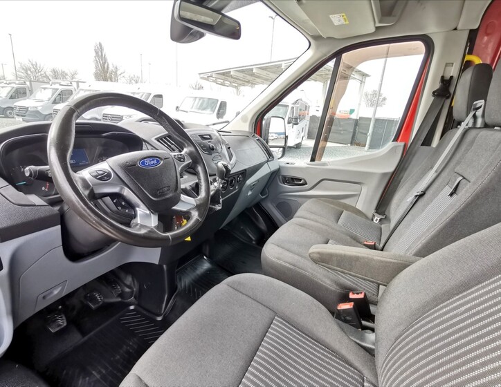 Ford Transit 6