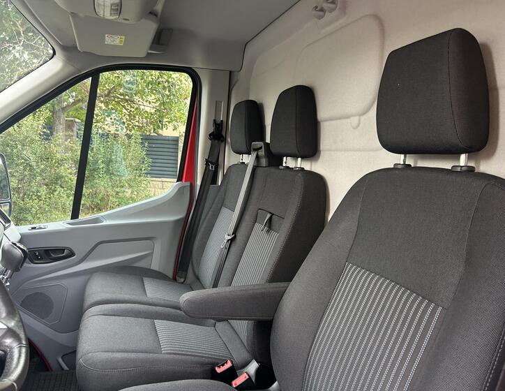 Ford Transit 29
