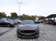 Ford Mustang 1