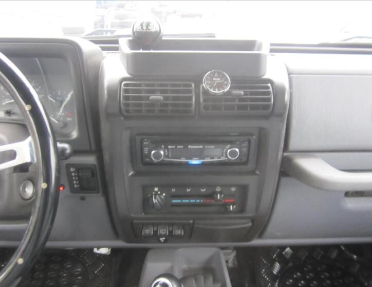 Jeep Wrangler 9