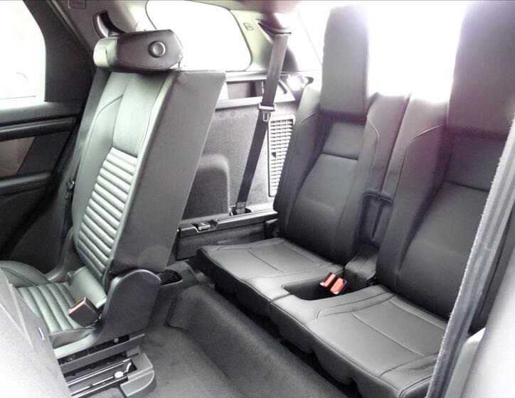 Land Rover Discovery Sport 29