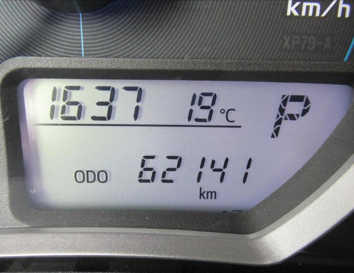 Toyota Yaris 16