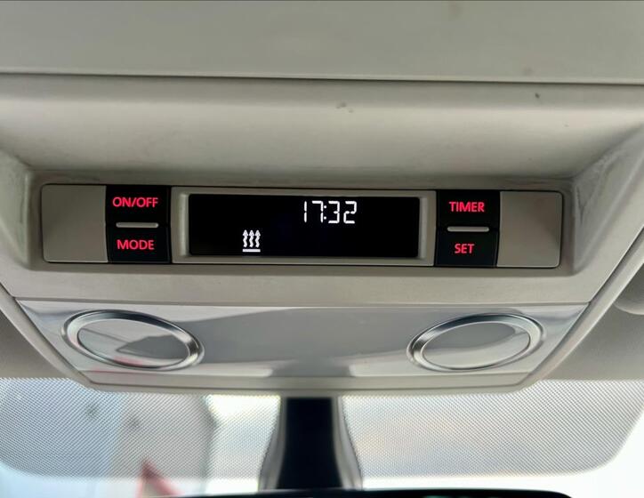 Volkswagen Multivan 39
