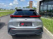 Toyota C-HR 11