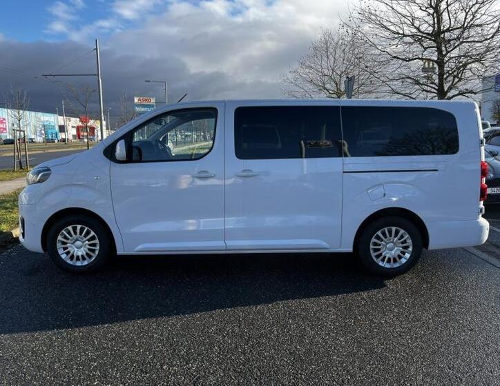 Toyota ProAce Verso 4