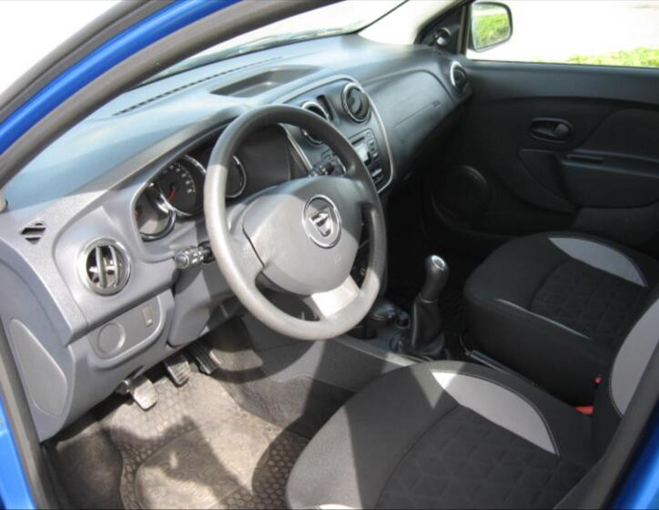 Dacia Sandero 15