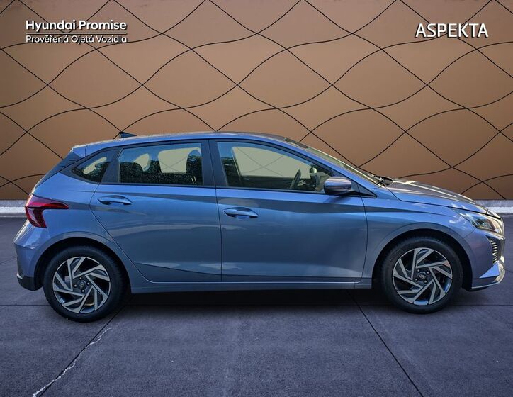 Hyundai i20 6