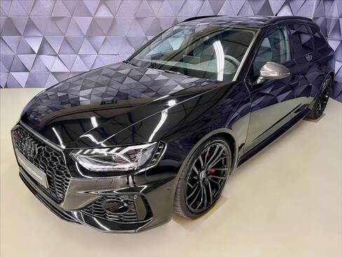 Audi RS 4