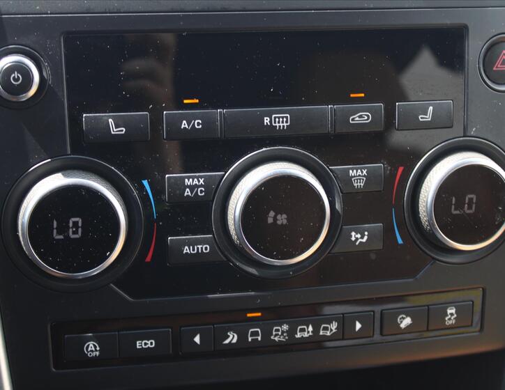 Land Rover Discovery Sport 19