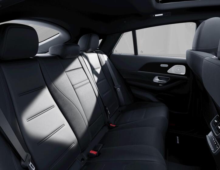 Mercedes-Benz GLE 8