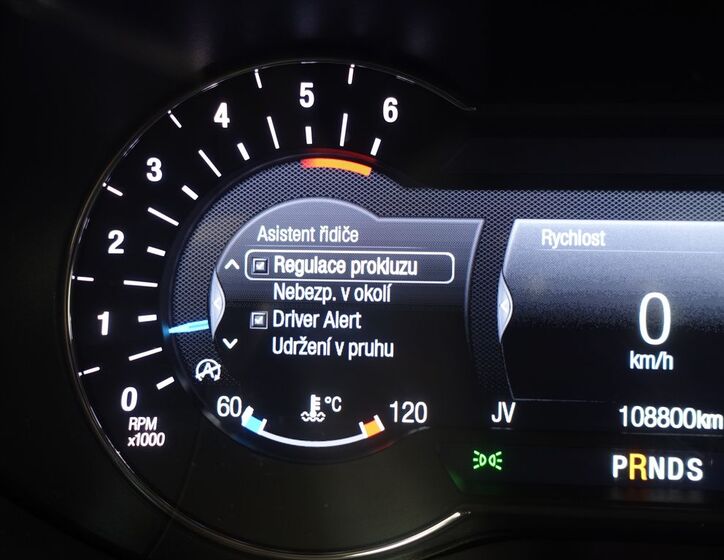 Ford Galaxy 12