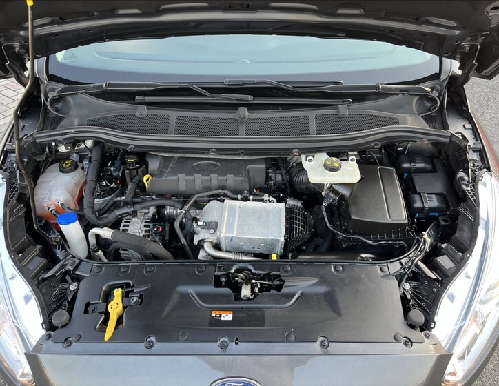 Ford Galaxy 31