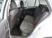 Volkswagen Golf 29