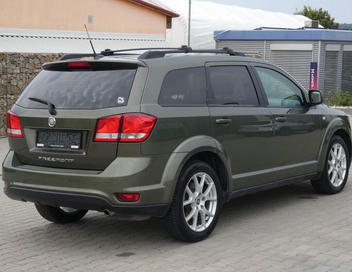 Fiat Freemont 12